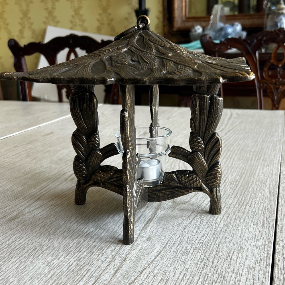 Pin one Twilight Tea Light Lantern - Picture 4 of 11